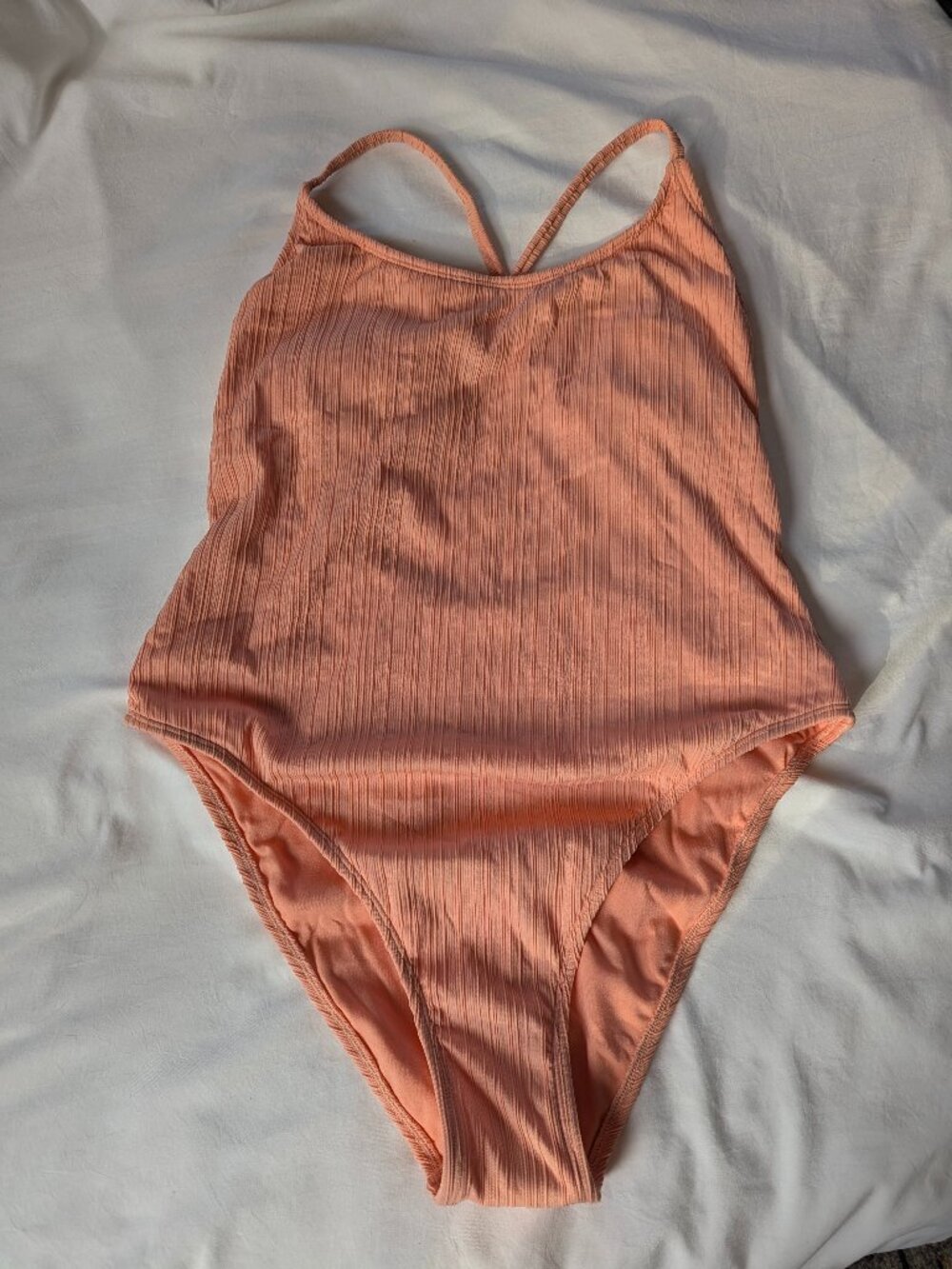Xhilaration One Piece Bathingsuit in Coral, Size XL